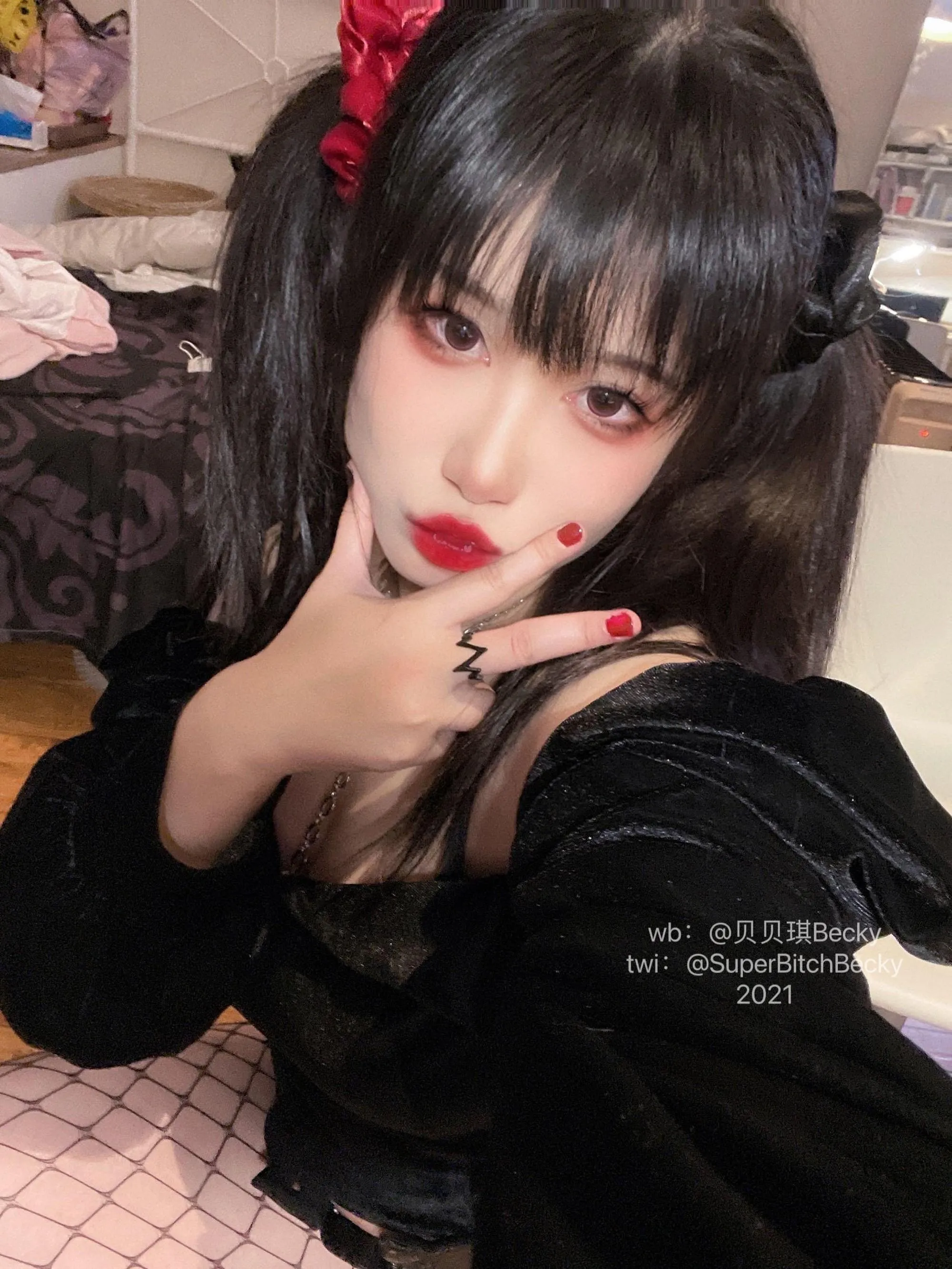 贝贝琪Becky – NO.019 对镜黑发辣妹 [105P]插图5